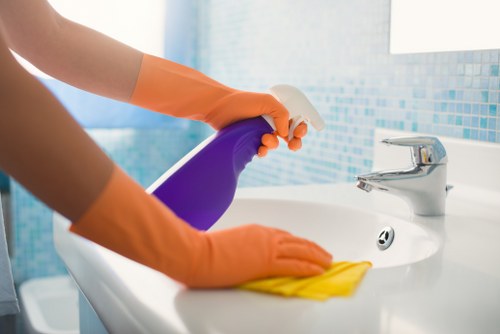Deep carpet cleaning equipment restoring a carpet in Cowley